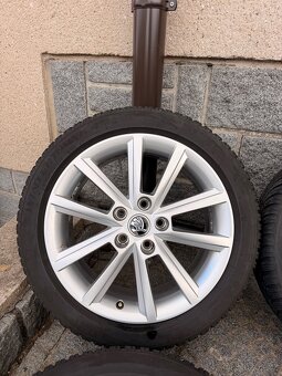 5x112 225/45 R17 - 2