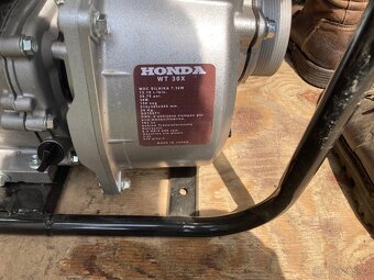 Prodám Čerpadlo Honda - 2