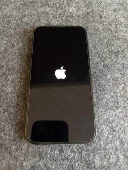 Apple iPhone 13 256 GB - 2