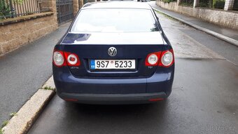 Volkswagen Jetta 1.9Tdi 77kw - 2