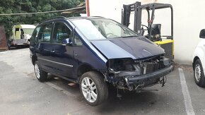 VW Sharan 2,0 TDI - 2