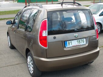 Škoda Roomster 1,4 16V serviska,model r.2013 - 2