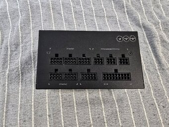 PC zdroj Gigabyte 1000W - 2