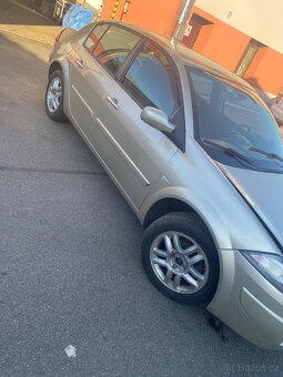 Renault Megane II 2007, facelift 1.5DCI 78KW dily z vozu - 2