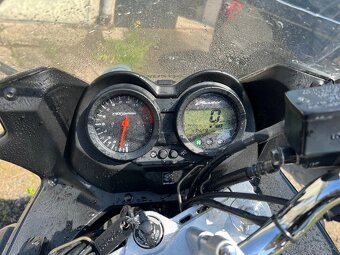 Suzuki gsf 650 S - 2
