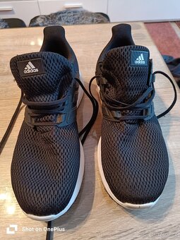 ADIDAS (NOVÉ) ZÁRUKA)vel 8,5. - 2