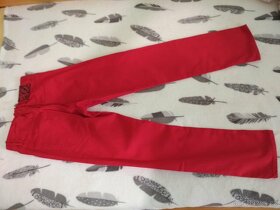 Dívčí červené rifle zn. H&M - 2