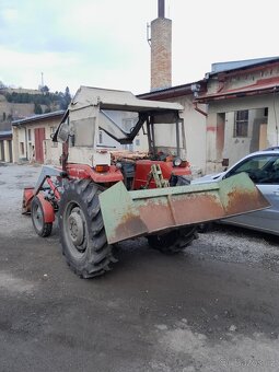 Traktor Massey Ferguson MF 152 - 2
