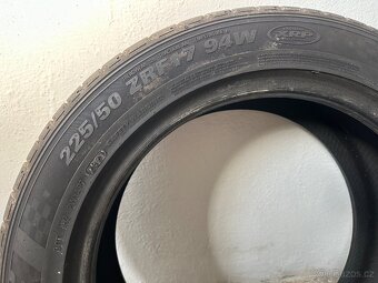 Letní pneumatiky Kumho Esta PS71 225/50 ZRF17 94W - 2