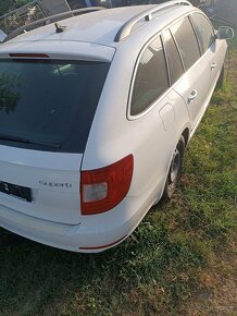 škoda superb 2.0tdi 125kw 4×4 - 2