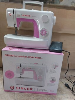 Šicí stroj Singer Simple 3223, krabice, pěkný stav - 2