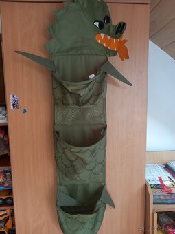 Drak na zeď s kapsickama - 2