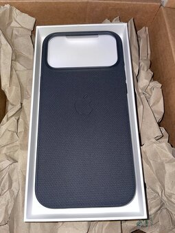 iPhone 17 Pro Max TechWoven Case - černá - 2
