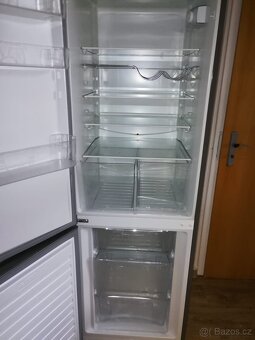 Chladnička s mrazničkou Zanussi ZRB36104XA - 2