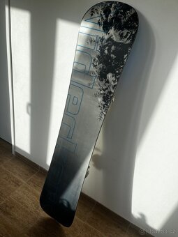 Snowboard s vázáním - 146cm - 2