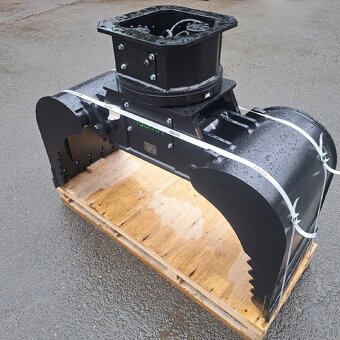 Drapák Haner pro bagr 8 až 12 tun - 2