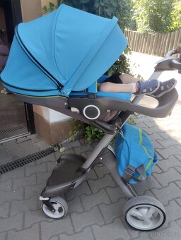 Prodám Sportovní kočárek Stokky Xplory s výbavou - 2