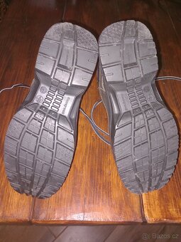 Pracovní obuv - 2