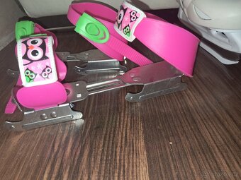 Dětské nastavitelné brusle Oxelo + první brusličky – vel. 26 - 2