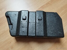 VW Golf 8 Variant - originální box na příslušenství - 2