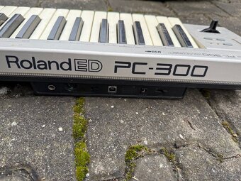 Roland PC-300 – 49 kláves USB MIDI keyboard - 2