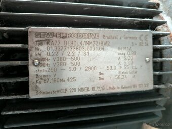 Elektromotory s prevodovkou 2,2 kW / 380V - 2