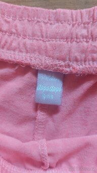 Dívčí kraťasy vel. 122/128 - 2