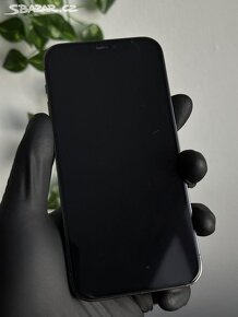 iPhone 12 Pro 256GB černý - 2