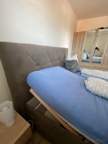 Manželská postel s úložným prostorem - 2