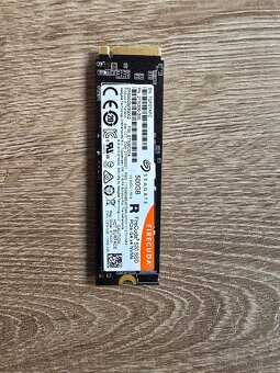 Segate Firecuda 520 500 Gb - 2