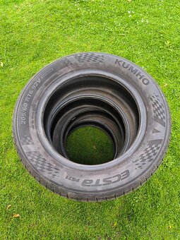 2023 pneu kumho ecsta hs51 205/60 r16 92 h letní - 2