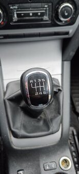 Škoda Octavia 2,0 103kW rok 2012 sedan 6-rychlostní - 2