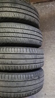 Kola Ford Transit 195/70R15C - 2