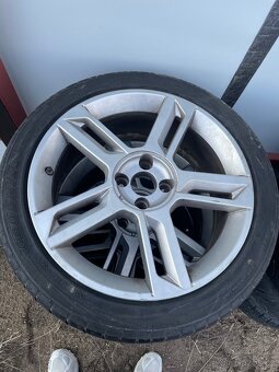 TOP CENA 2500 Kc Prodám 17 alu kola originál fiat stillo - 2