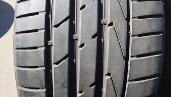 Letní pneu 225/35/19 Hankook - 2
