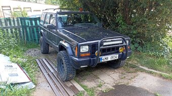 Prodám Jeep Cherokee xj 2,5td - 2