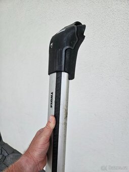 Střešní nosič Thule na SKODA Superb a Octavia III, 5dr Kombi - 2