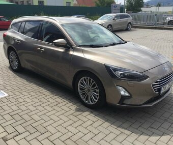 Ford Focus Combi 1,5 TDi, 88 kW, head-up display - 2