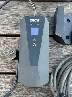 Přenosná nabíječka pro EV a PHEV, volitelný výkon, 230V - 2