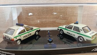 Škoda DuoPack od VB k Policii 4/4 Abrex 1:43
Aukce - 2