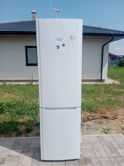 Lednice s mrazakem Ariston Hotpoint - 2