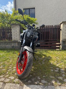 Yamaha MT-07 - 2