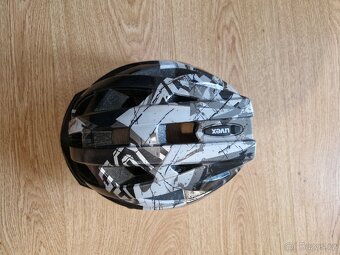 Cyklistická helma uvex - 2