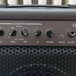 Akustické kombo Laney LA20C - 2