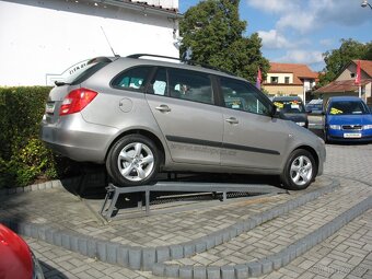 Fabia combi II 1,2-51 kW, 99.000,-Kč - 2