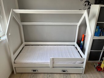 Postýlka domeček s úložným prostorem - 2