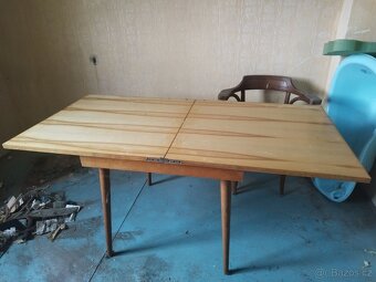 Rozkládací stůl - 2
