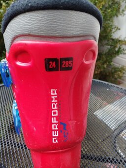 Lyžařské boty stélka 24,5cm - 2