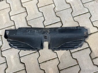 Přední maska - Laguna 1 - 2