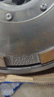 Dvouhmotový setrvačník FORD Volvo 2294000111 Sachs - 2